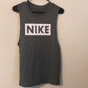 Nike tank
